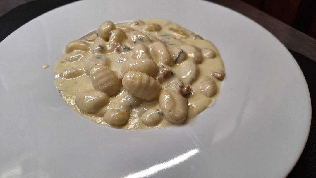 Home Gnocchi Gorgonzola e Noci