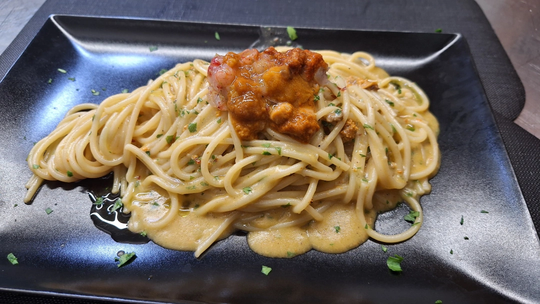 Home Spaghetti ai Ricci di Mare