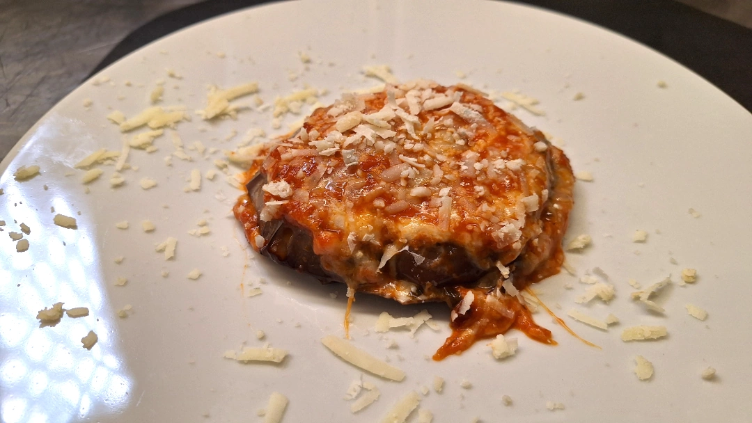 Home Parmigiana di Melanzane